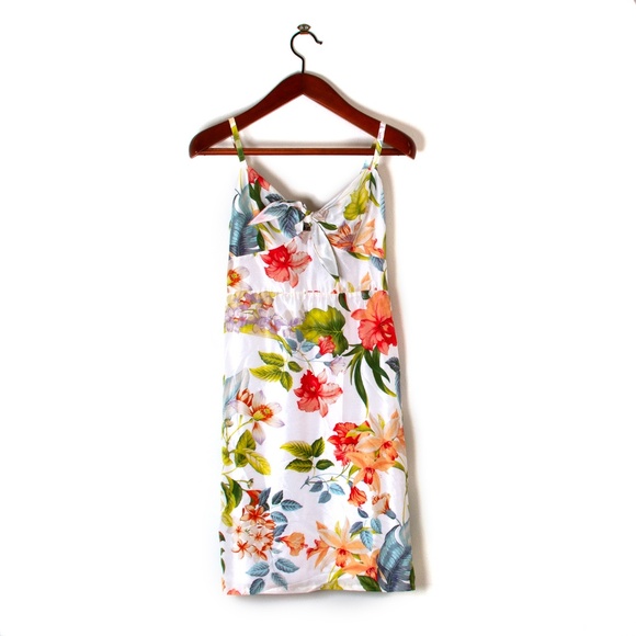Tommy Bahama Dresses & Skirts - Tommy Bahama floral front tie dress